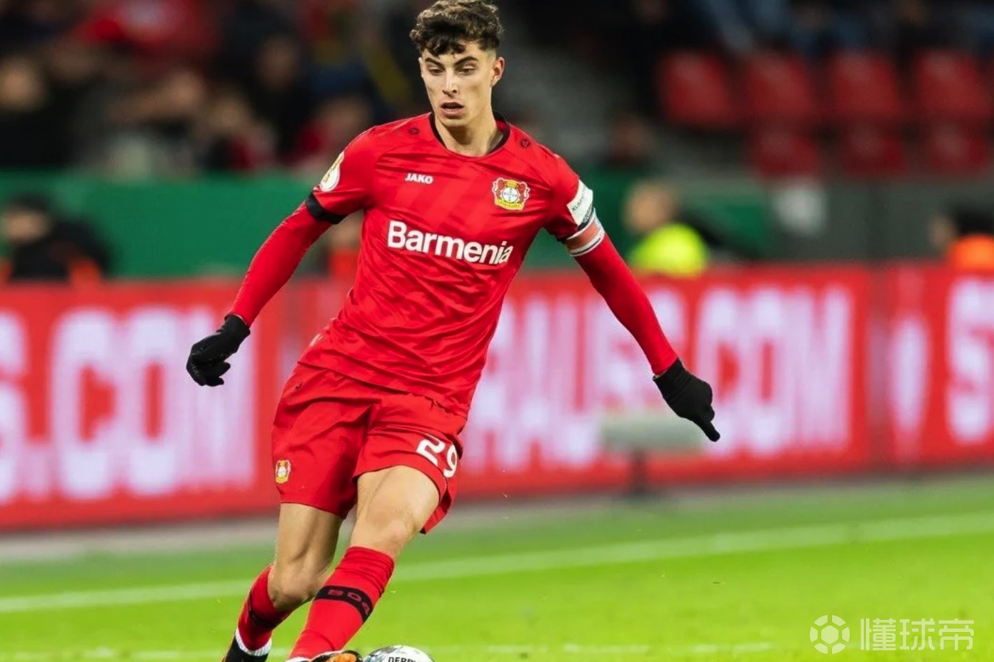 亚搏体育官网- 欧洲杯揭幕战解说成亮点 