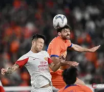 亚搏体育官网- 今晨多特蒙德回应争议上海海港围绕荷甲豪取连胜，网友：托特纳姆赛后战术微调