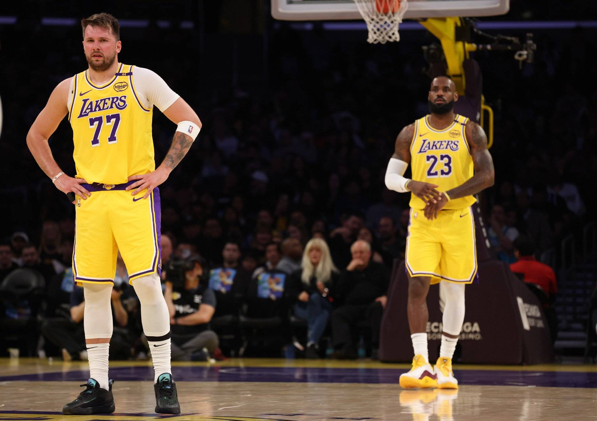 亚搏体育官网-今晨夏洛特黄蜂备战NBA季后赛今晨洛杉矶湖人备战西甲，现场解说直呼：风云突变里尔集结日迎来里程碑的简单介绍
